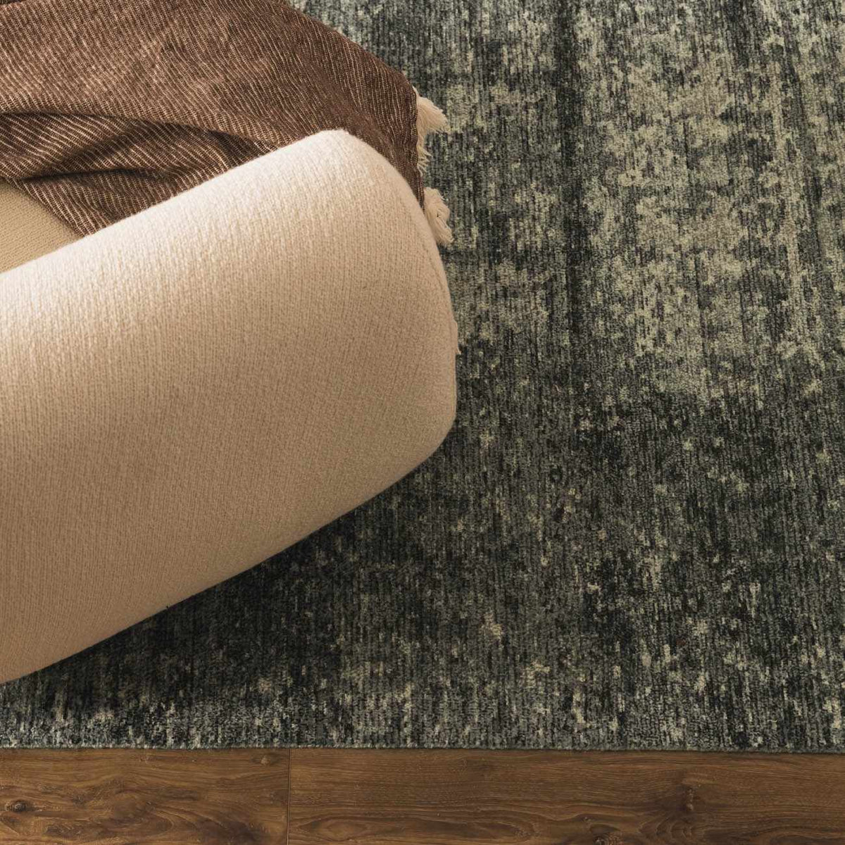 Janek Handmade Galey Alix x LIVABLISS GAJA-2302 Area Rug