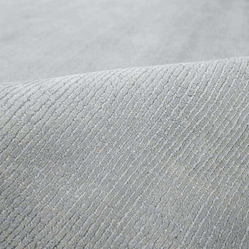 Brockton Solid Light Gray Wool Rug