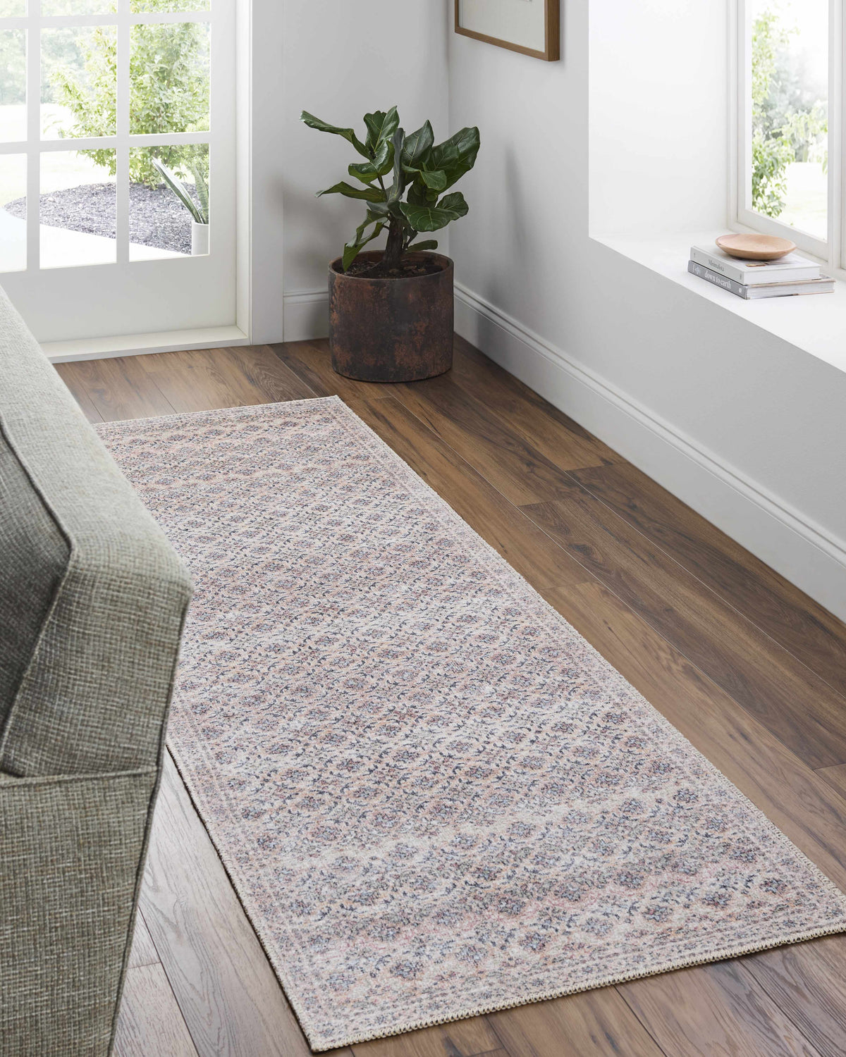 Agrata Washable Area Rug