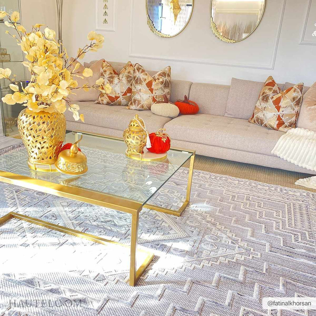 Alya 3D Saxony with Fringes Area Rug - Clearance