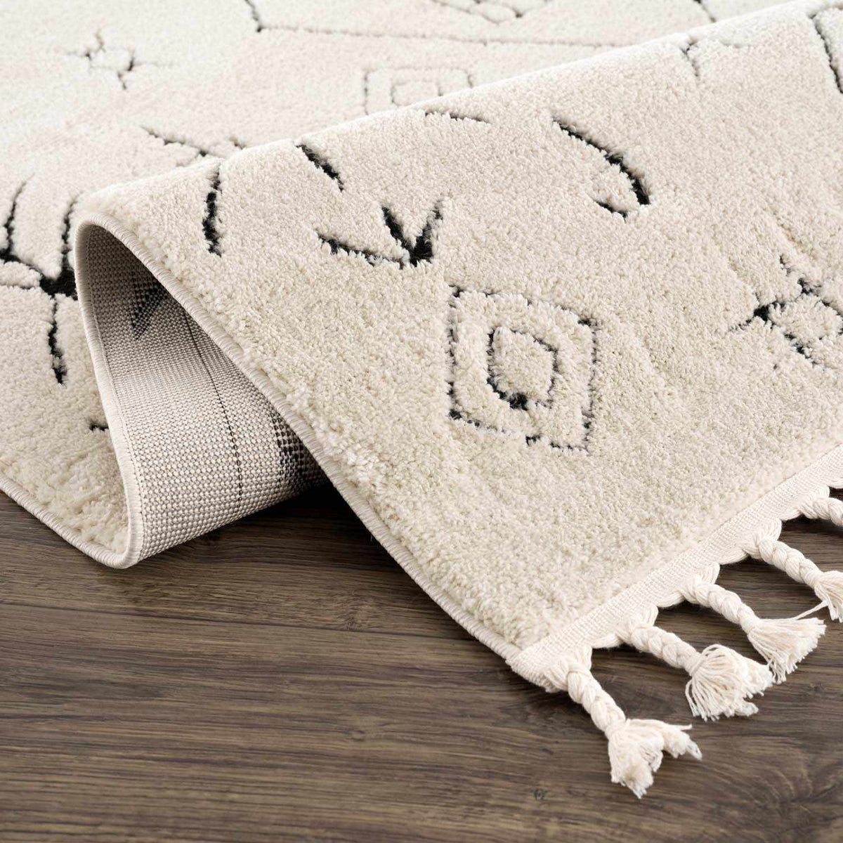 Thian Tribal Area Rug - Clearance