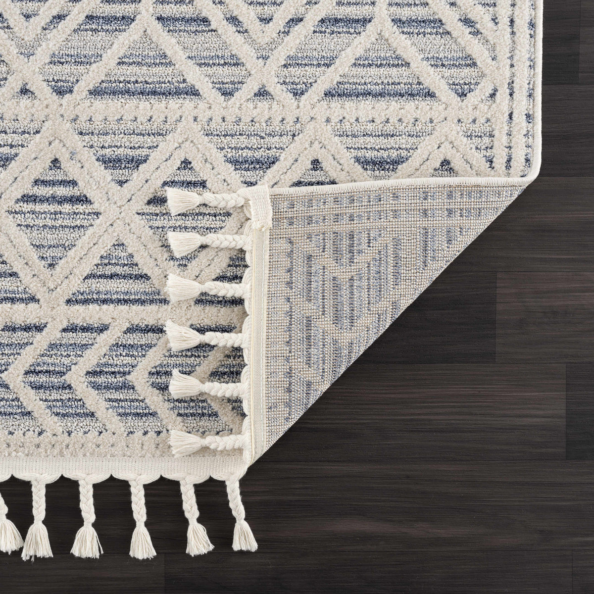 Magnolia Blue 2302 Area Rug - Clearance