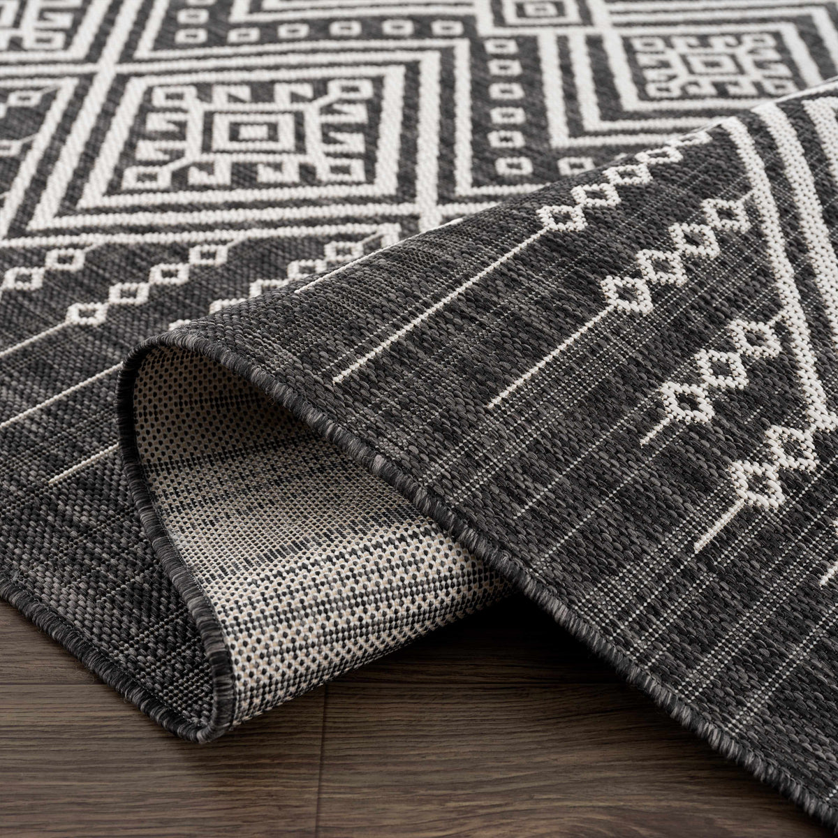 Frankville Black&White All Over Performance Outdoor Rug