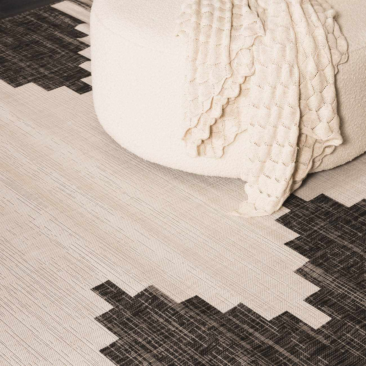 Djugun Outdoor Rug