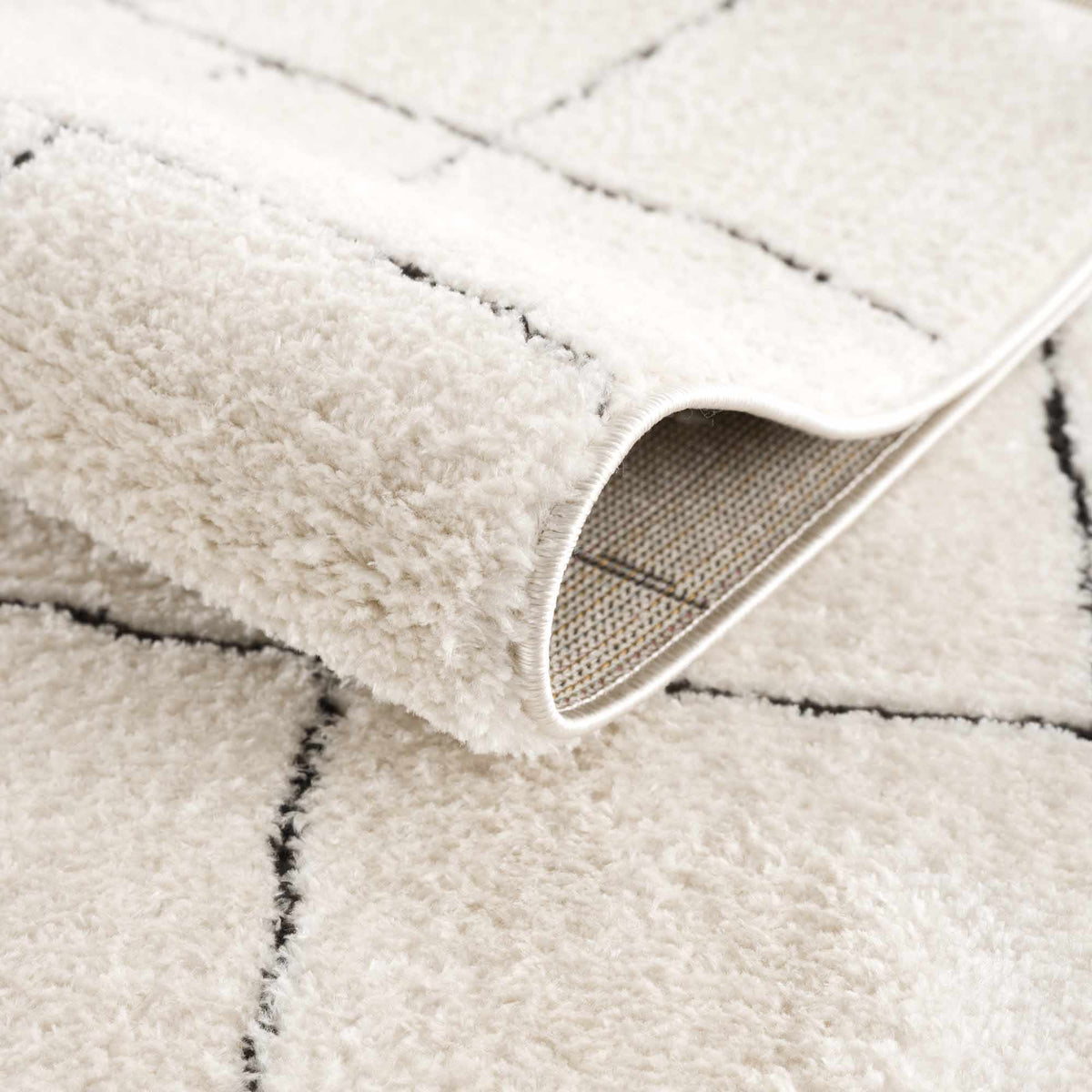 Keanu Black & White Area Rug - Clearance