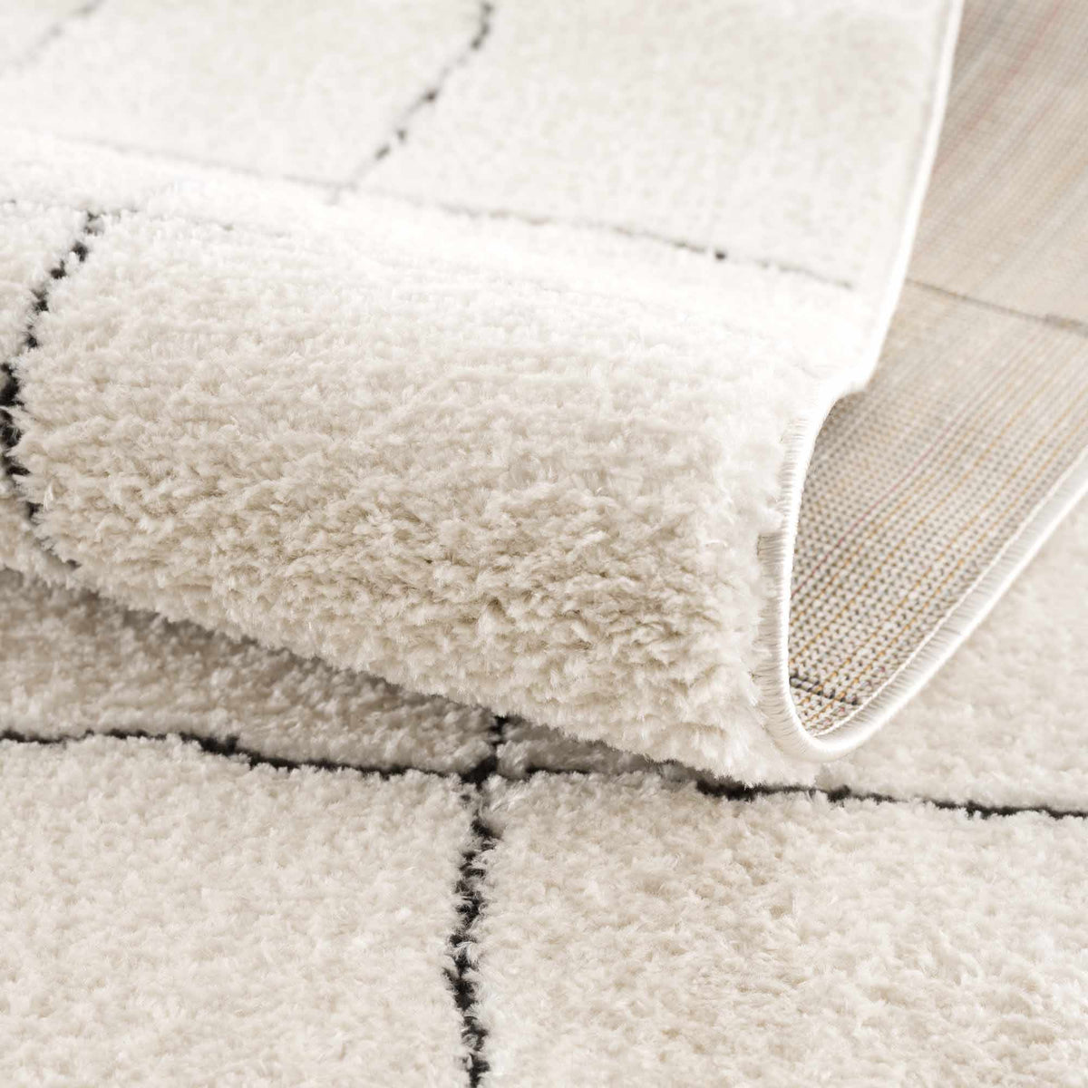 Keanu Black & White Area Rug - Clearance