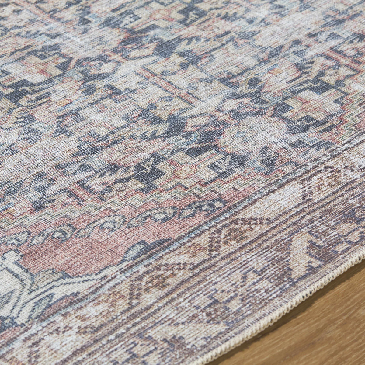 Ameera Washable Area Rug
