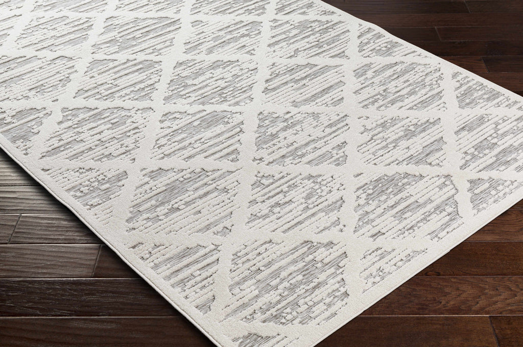 Gambang 3D Trellis Outdoor Area Rug - Clearance