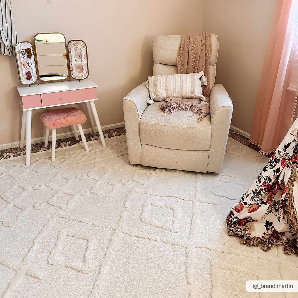 Gyundyukoru Area Rug - Clearance
