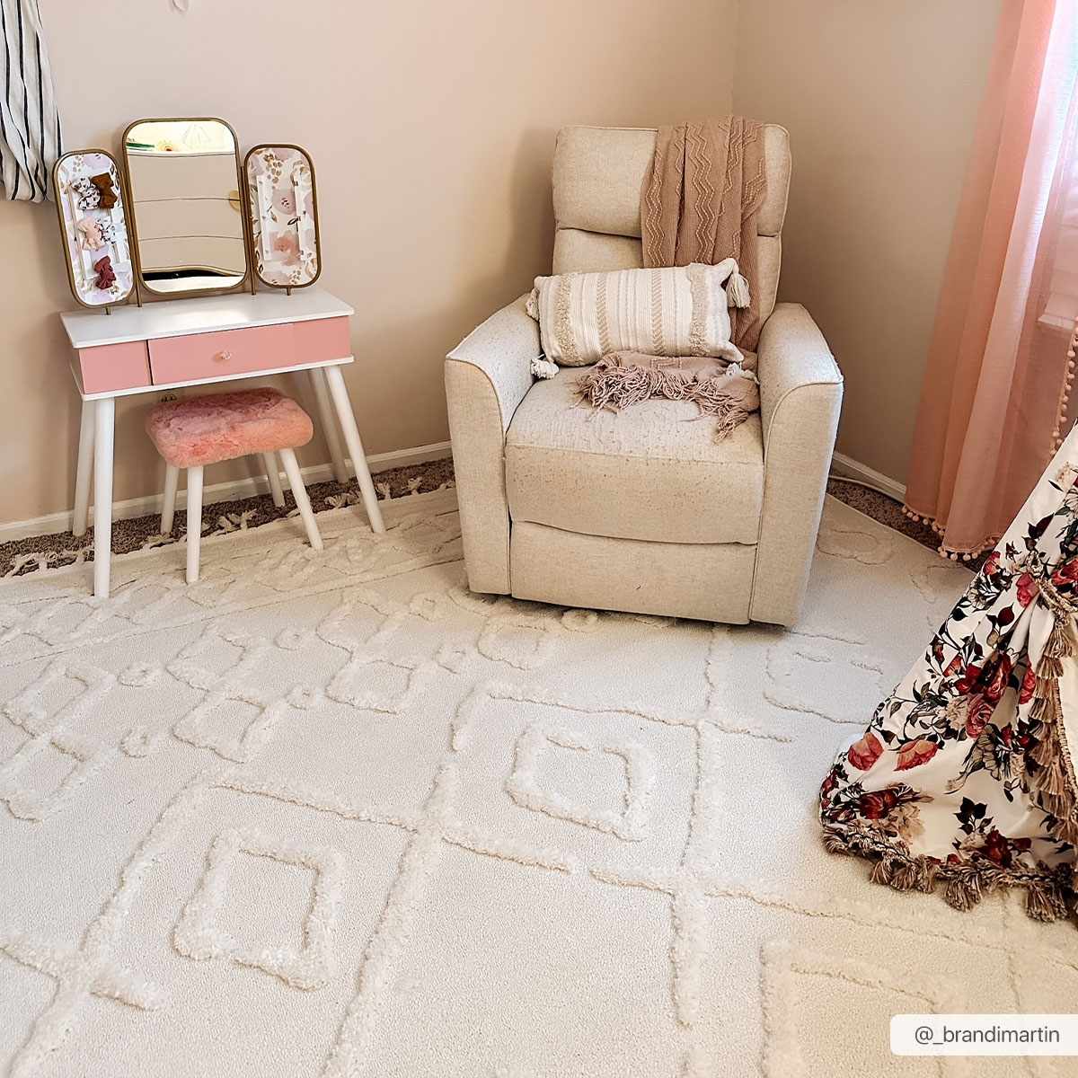 Gyundyukoru Area Rug - Clearance