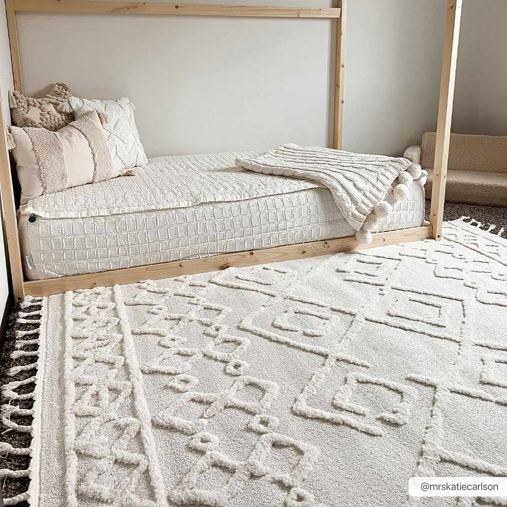 Gyundyukoru Area Rug - Clearance