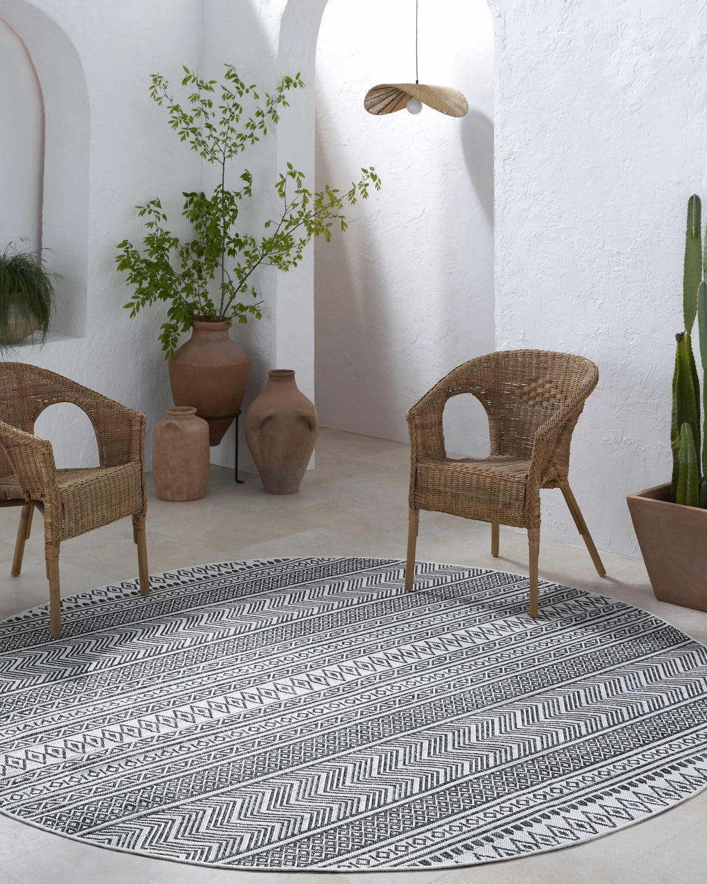 Imboden Black&White Outdoor Rug