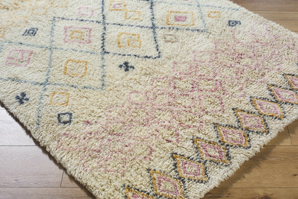 Annica Area Rug