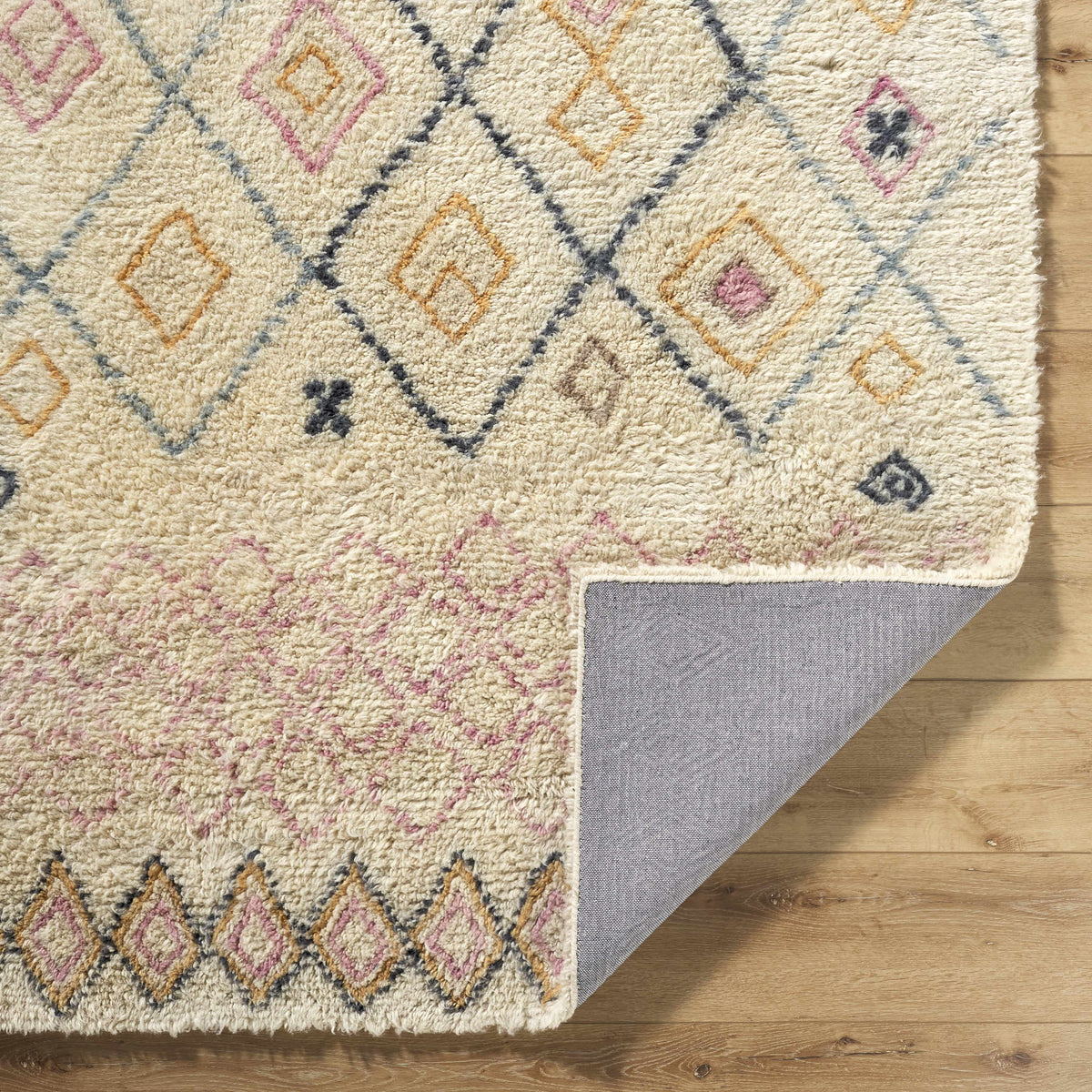 Annica Area Rug