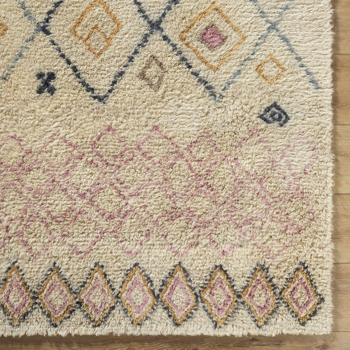 Annica Area Rug