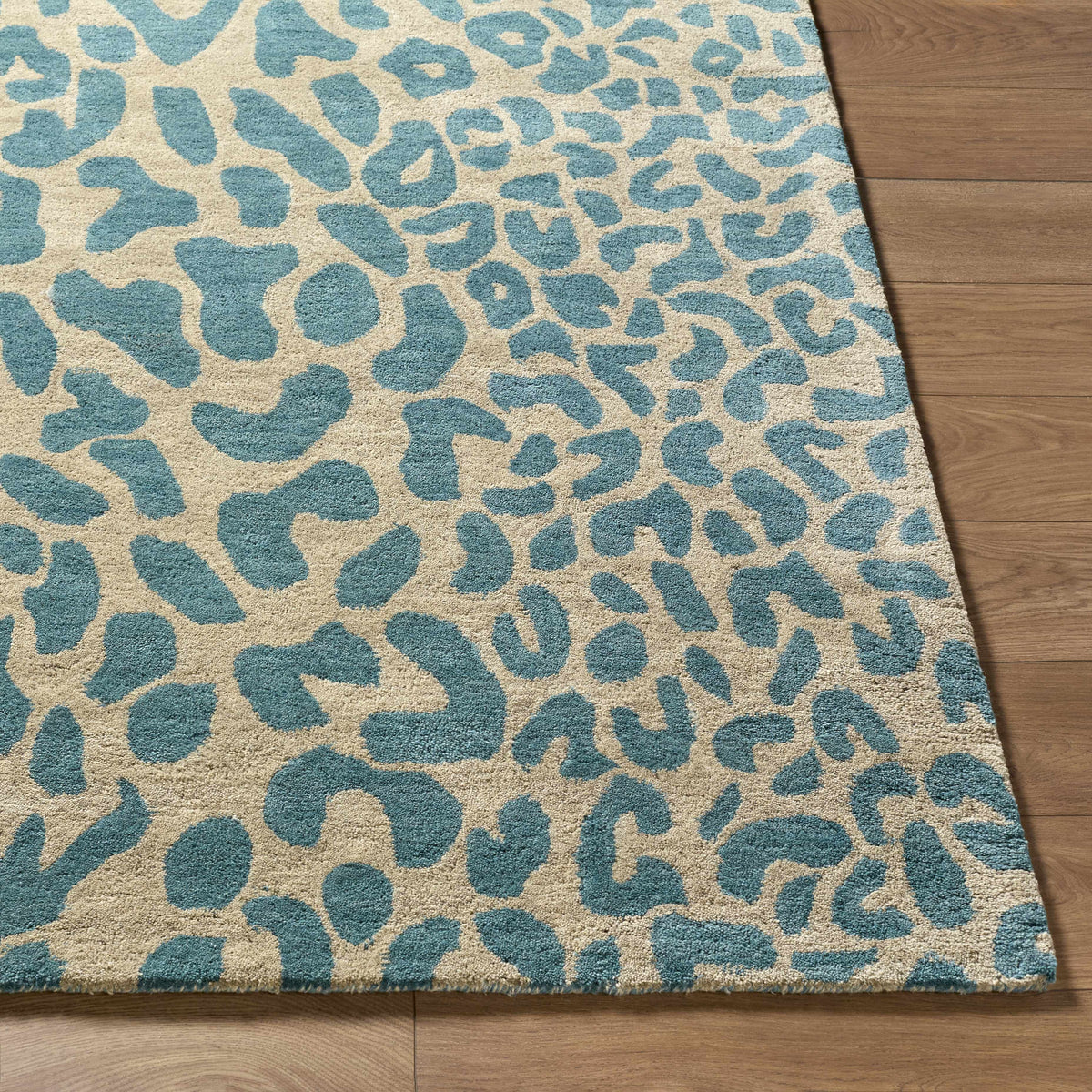 Lockbourne Leopard Print Area Rug
