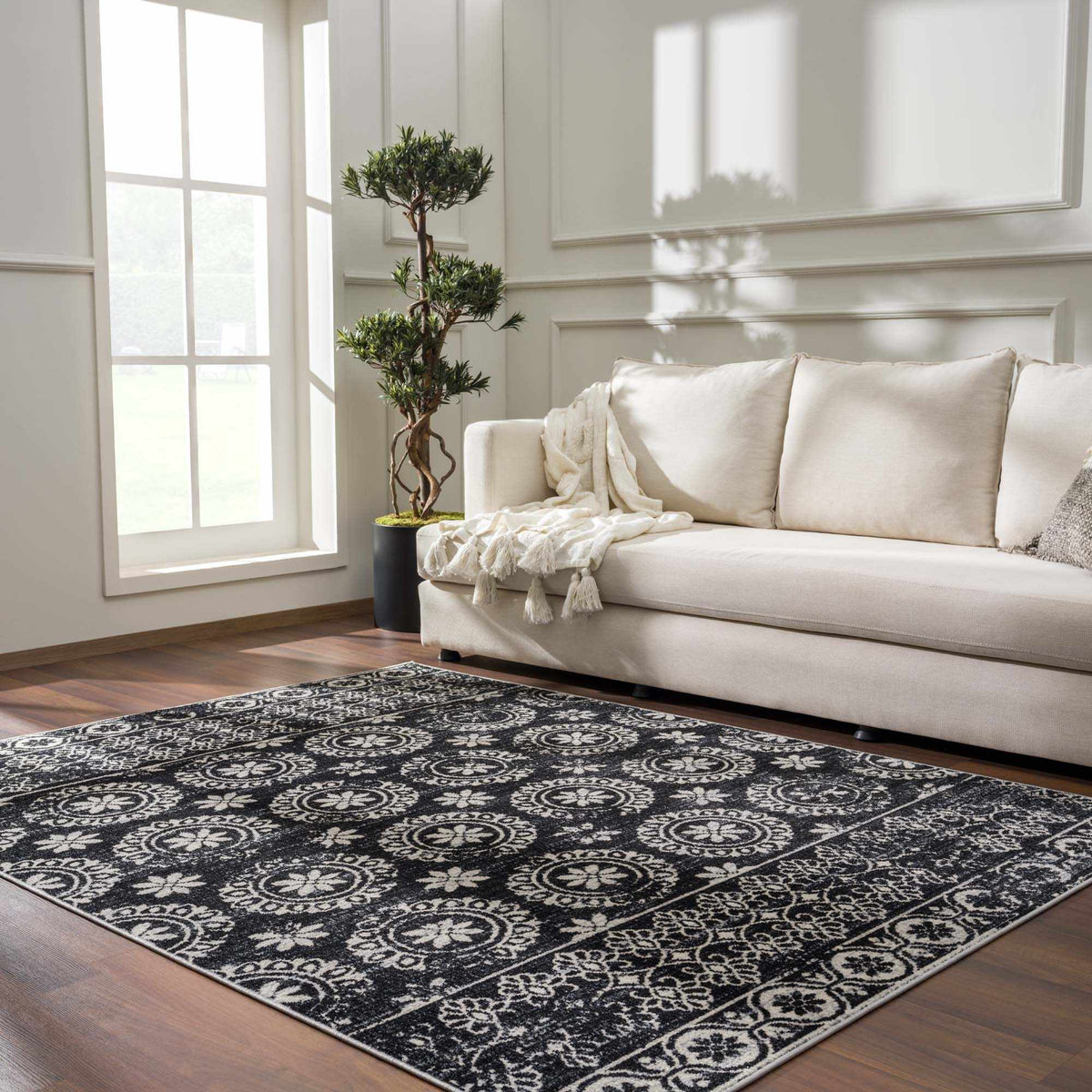 Kahraman Black & White Washable Rug - Clearance