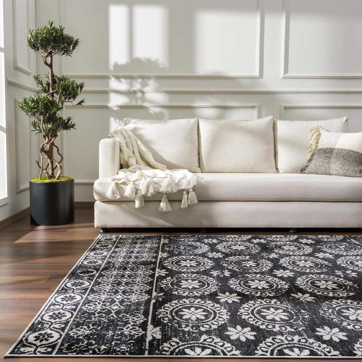 Kahraman Black & White Washable Rug - Clearance