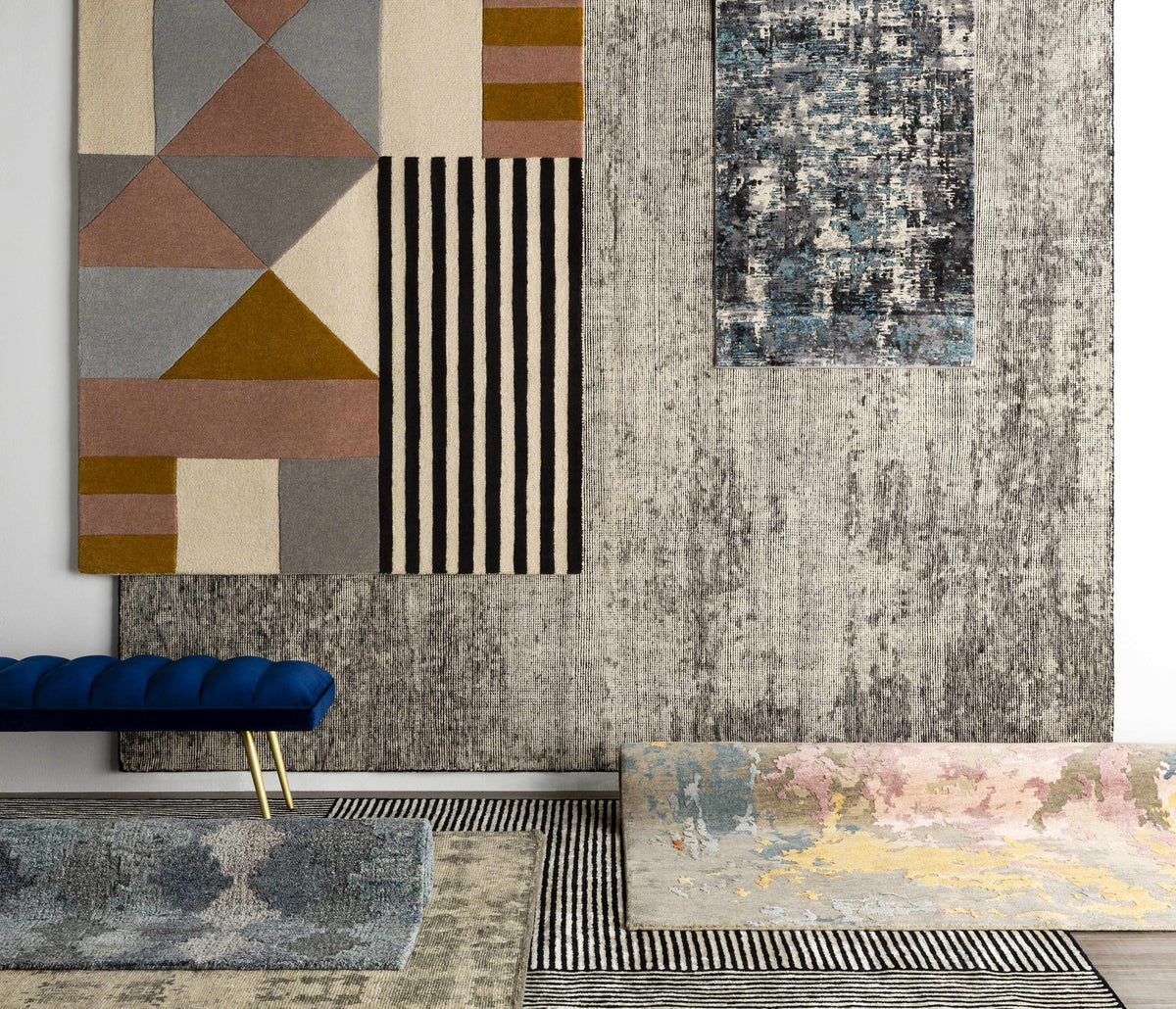 Black&White Striped Sheen Viscose Area Rug