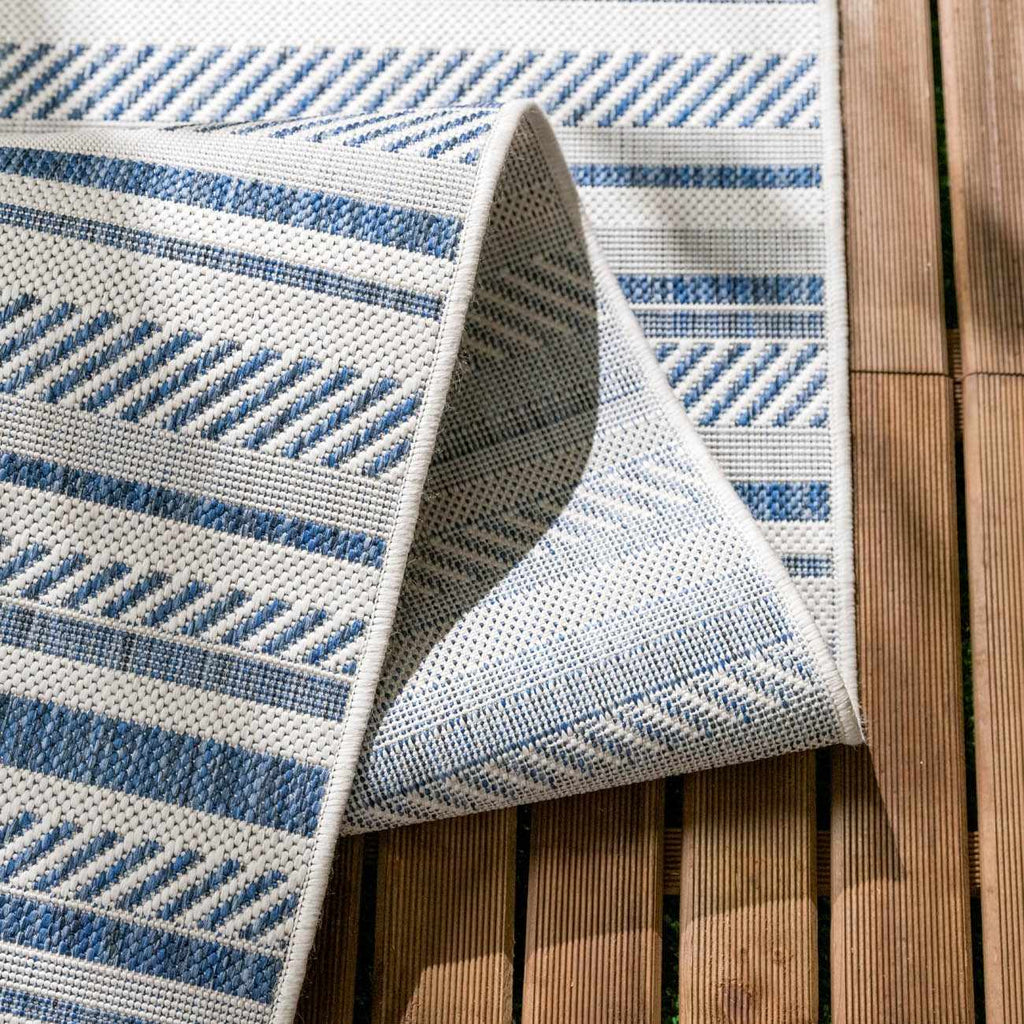Olin White&Blue Striped Nordic Outdoor Rug