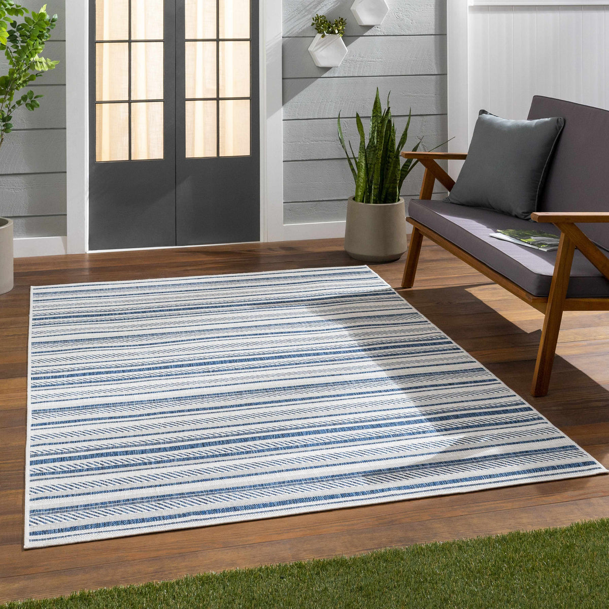 Olin White&Blue Striped Nordic Outdoor Rug