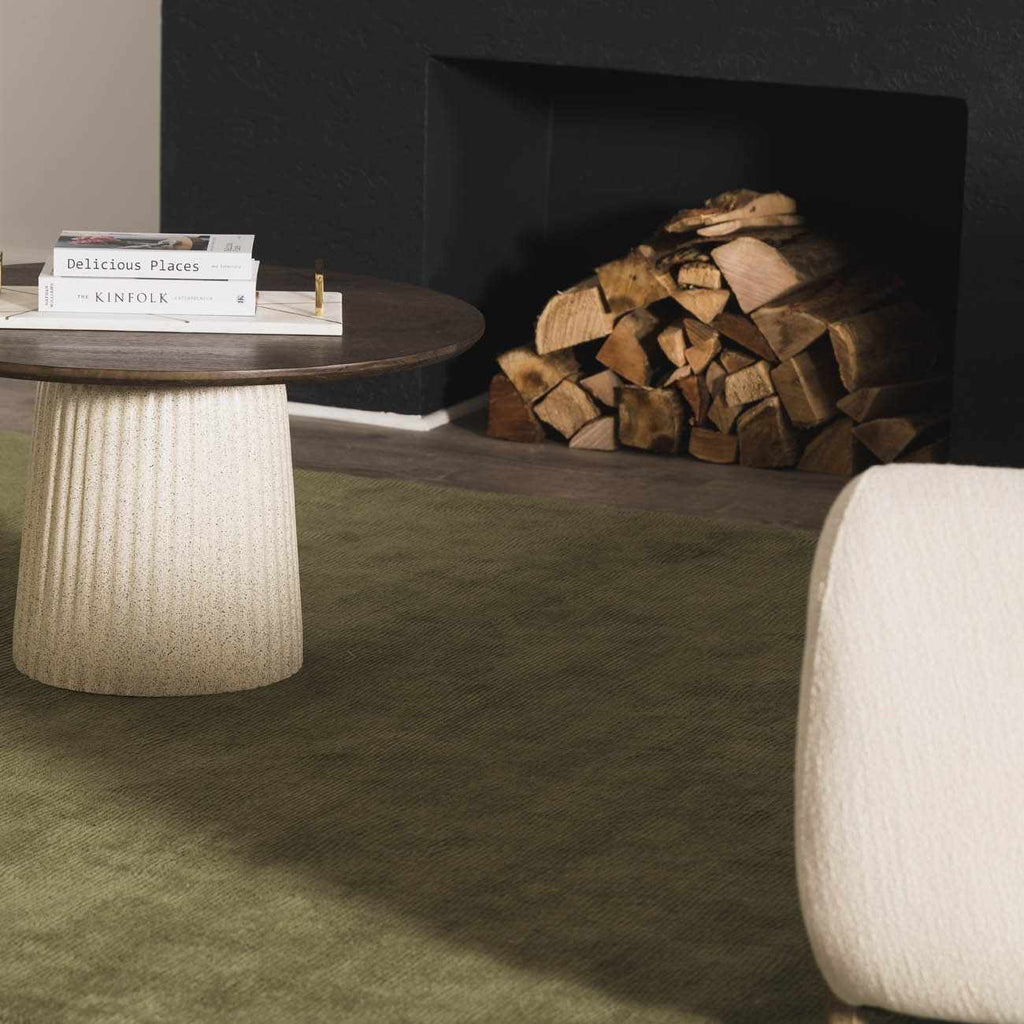 Brockton Solid Green Hand Loomed Wool Area Rug
