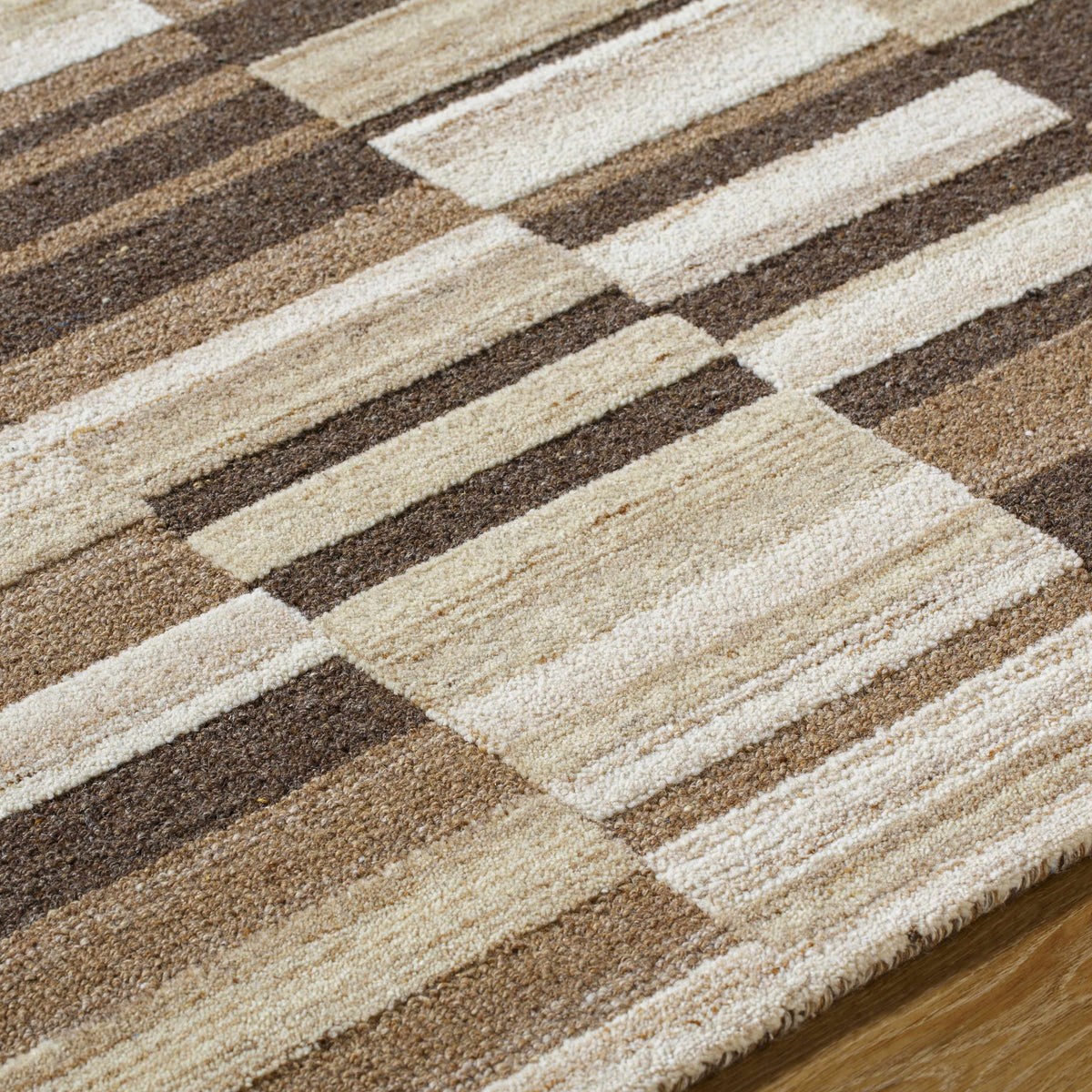 Amrita Beige Area Rug