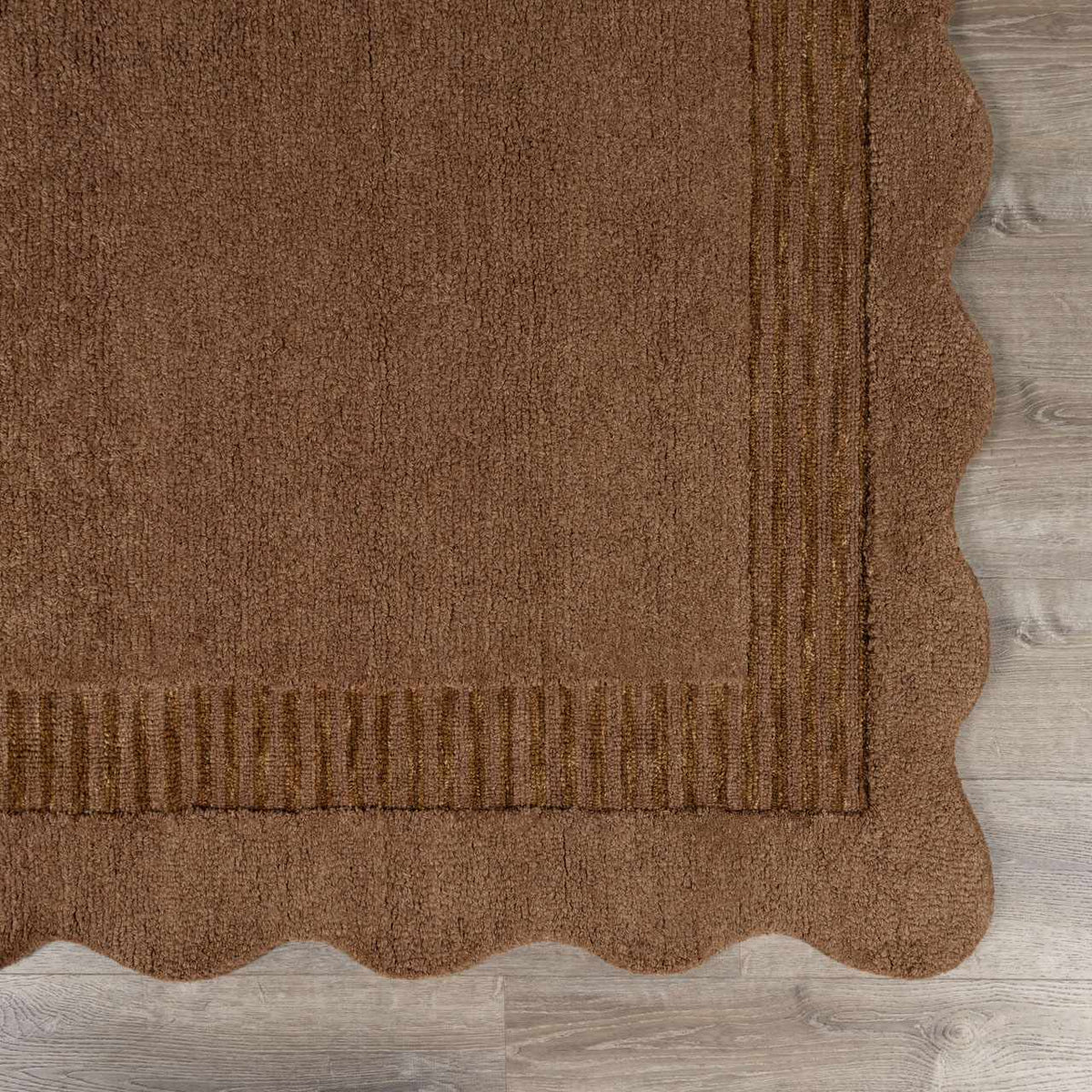 Gurib Border Modern Hand Tufted Wool Area Rug