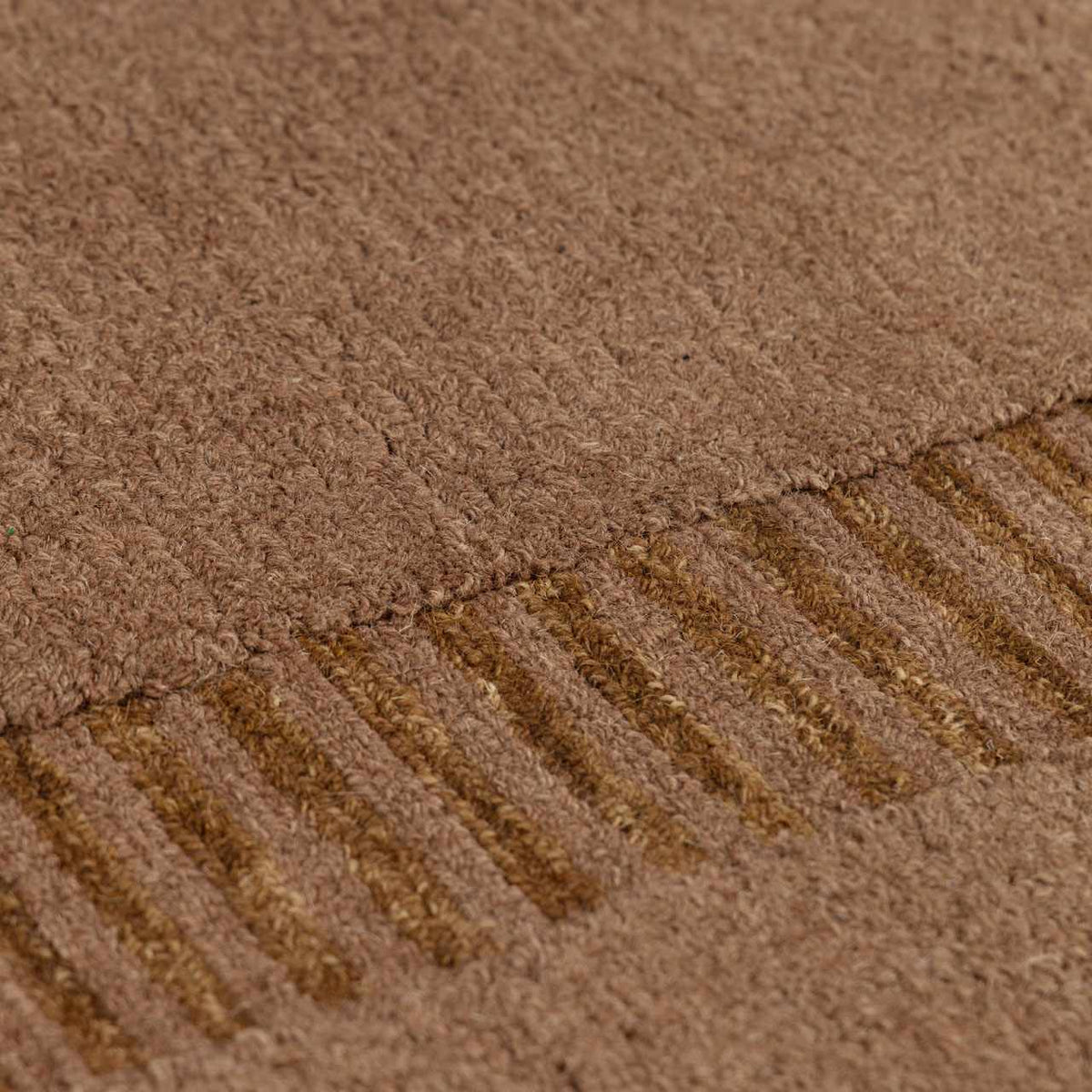 Gurib Border Modern Hand Tufted Wool Area Rug