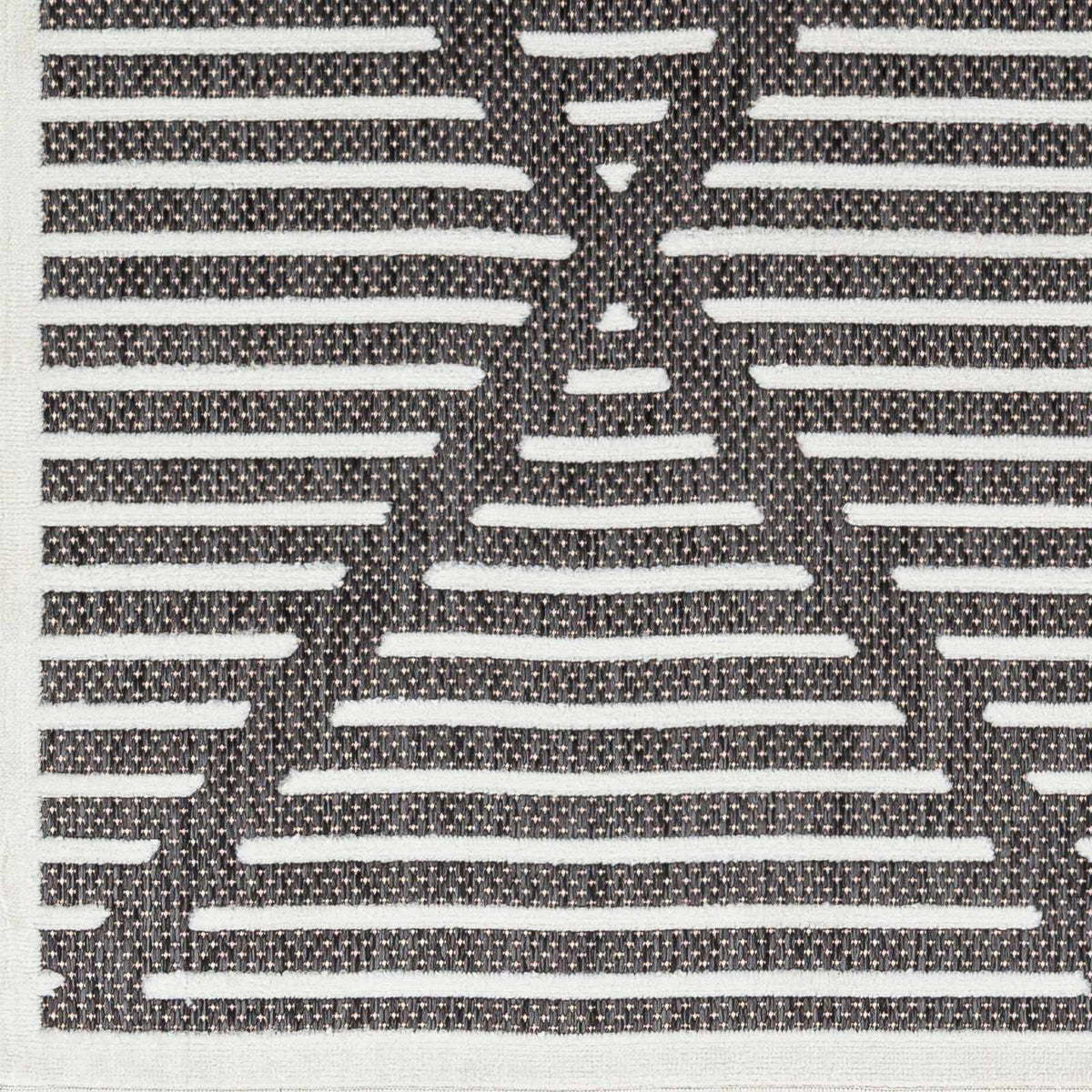 Anah 3D Black Outdoor Rug