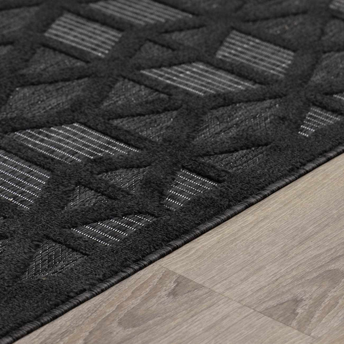 Nuri Black Outdoor Rug - Clearance