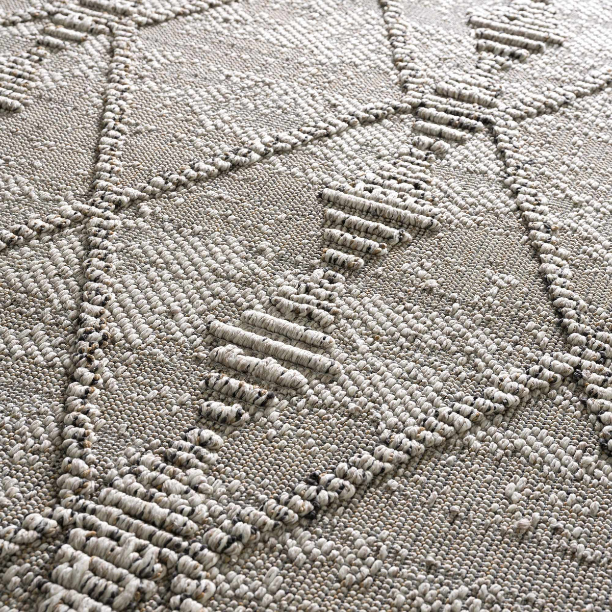 Nyla Bone Indoor & Outdoor Rug - 2x3 - Clearance