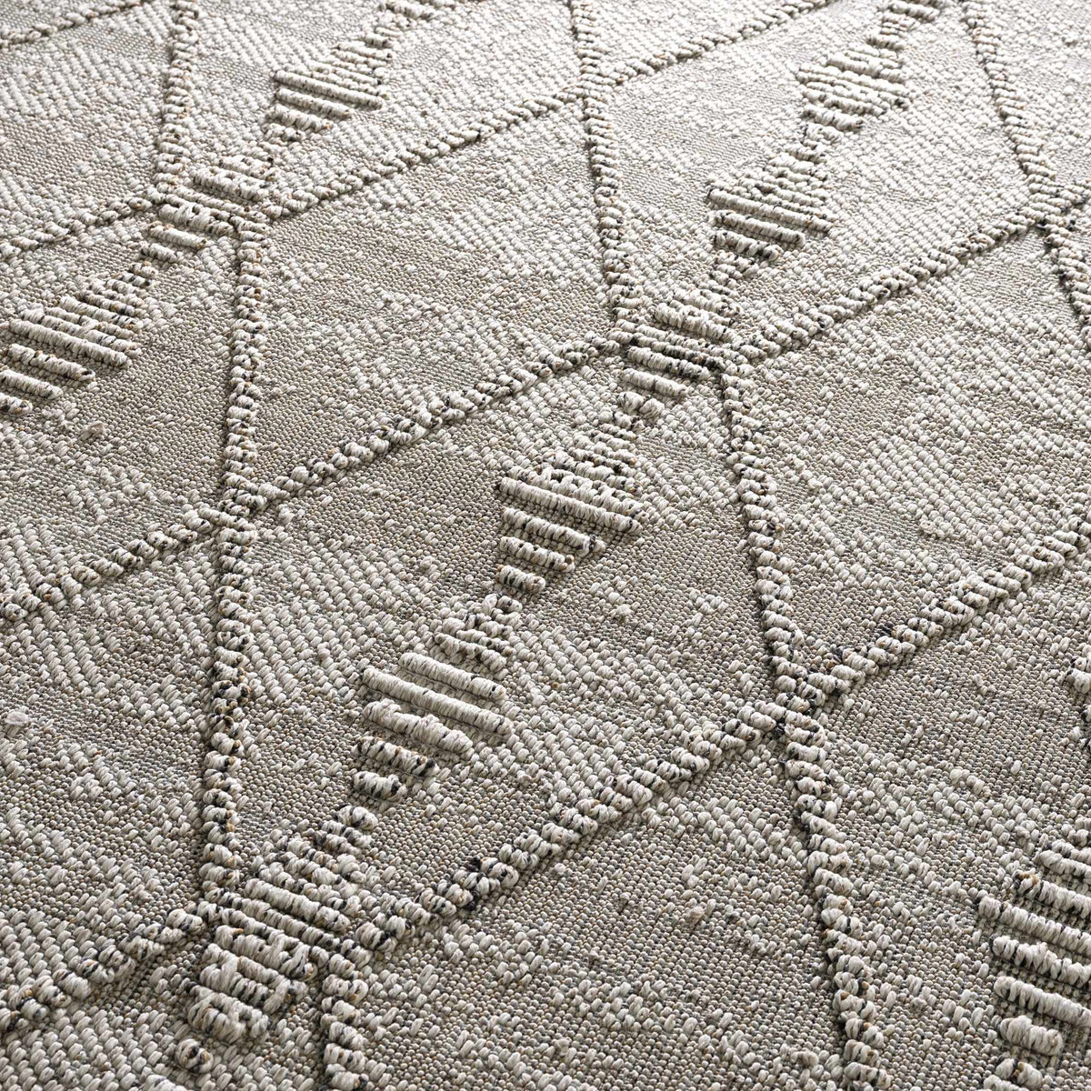Nyla Bone Indoor & Outdoor Rug - 2x3 - Clearance
