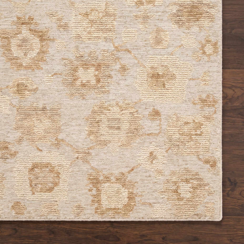Darrly Traditional Handmade Area Rug