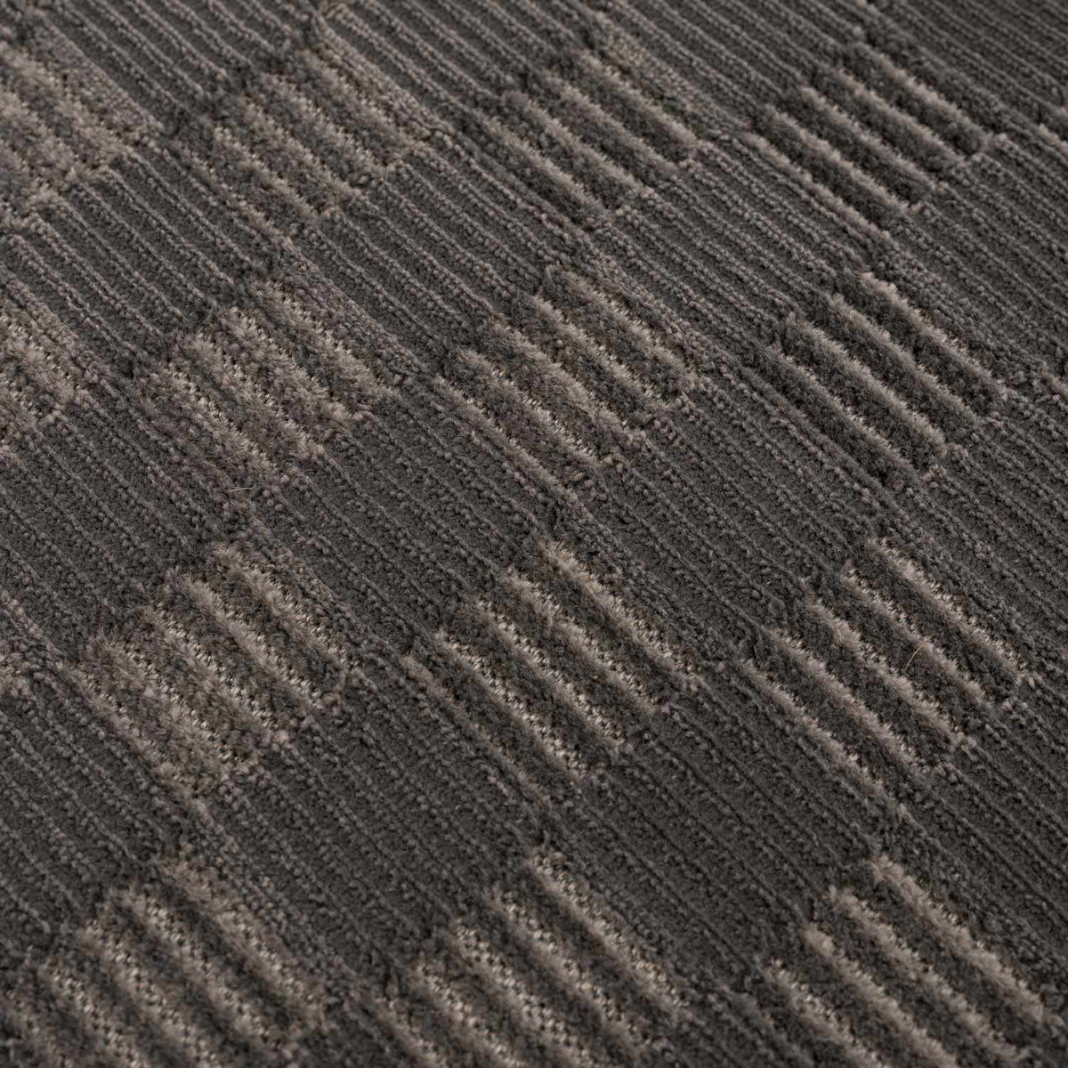 Truls 3D Checkered Washable Rug - Black