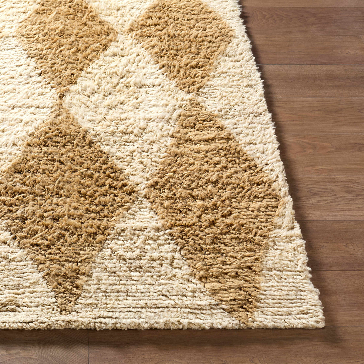 Tivka Diamond Checkered Wool Rug