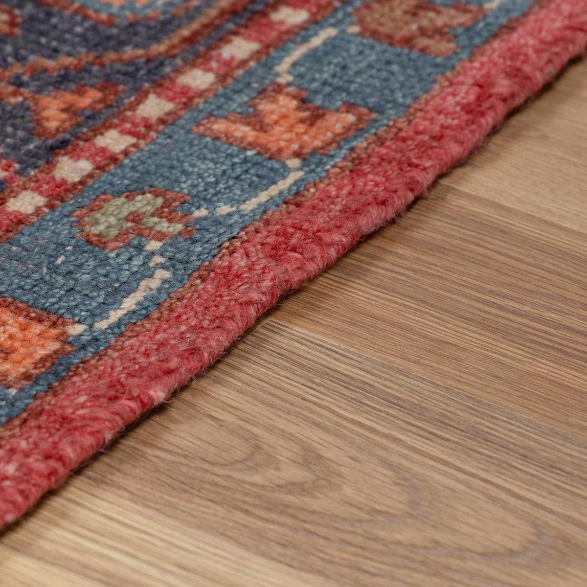 Uzundere Hand Knotted Wool & Cotton Area Rug