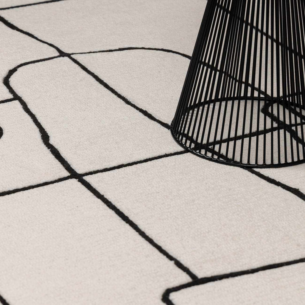 Vatsa Area Rug