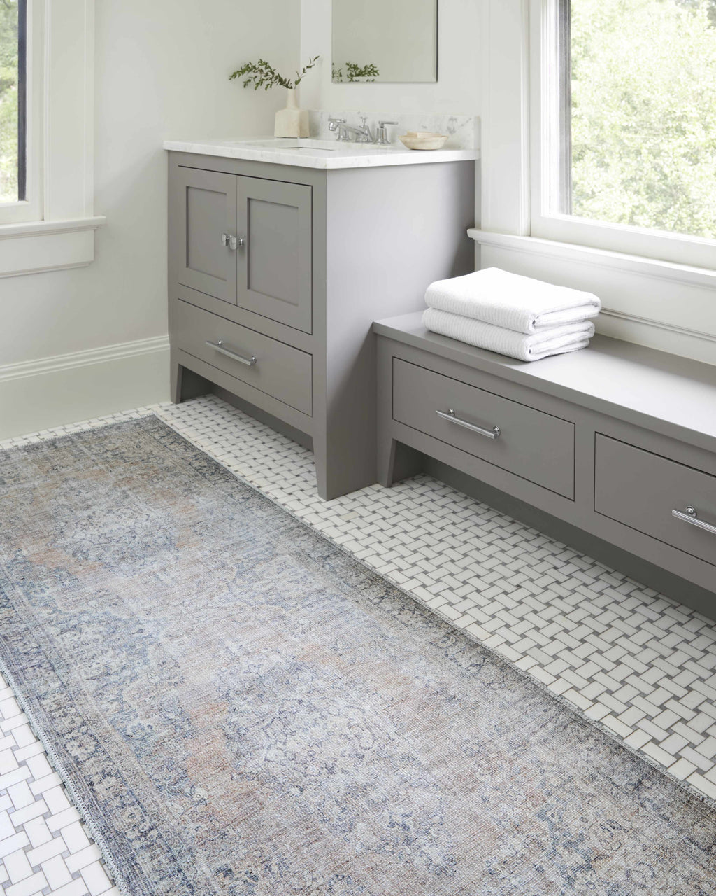 Darling Machine Woven Becki Owens x LIVABLISS BODA-2305 Washable Area Rug