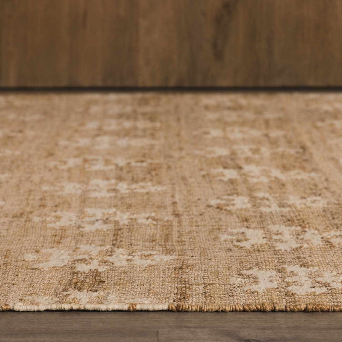 Albina Ivory Area Rug