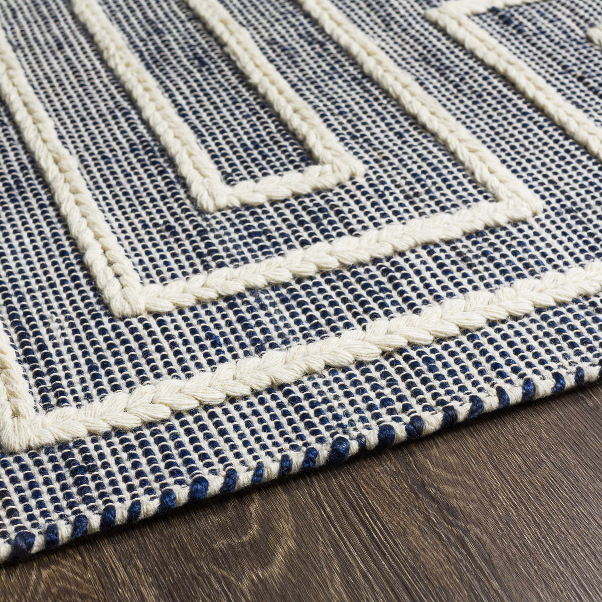 Aditya Tasseled Jute&Wool Carpet - Clearance
