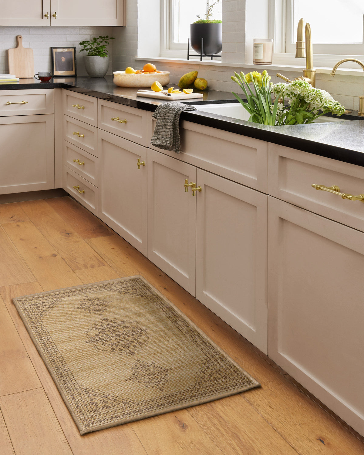 Alette Tan & Charcoal Flatwoven Rug