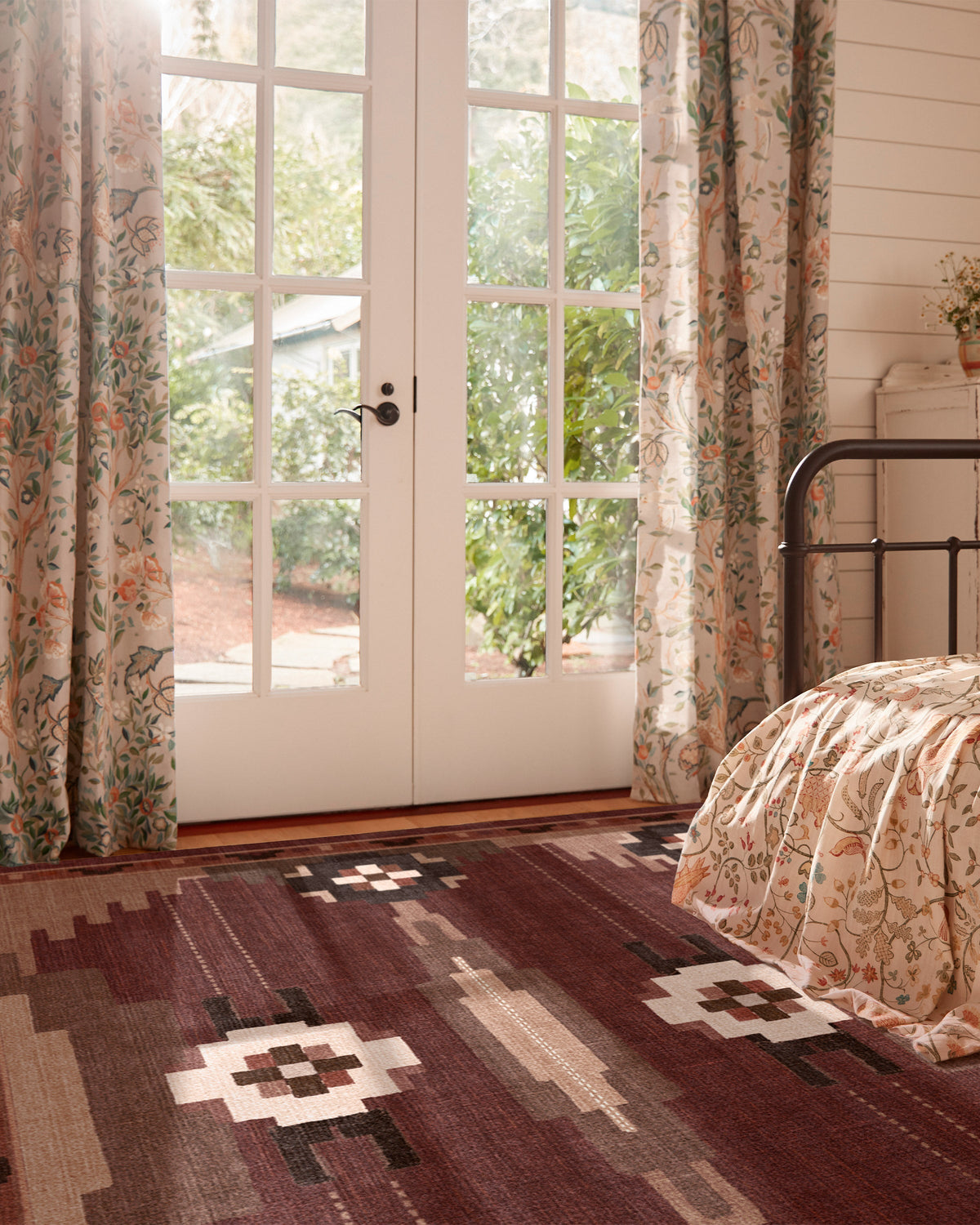 Annika Rust Red Rug