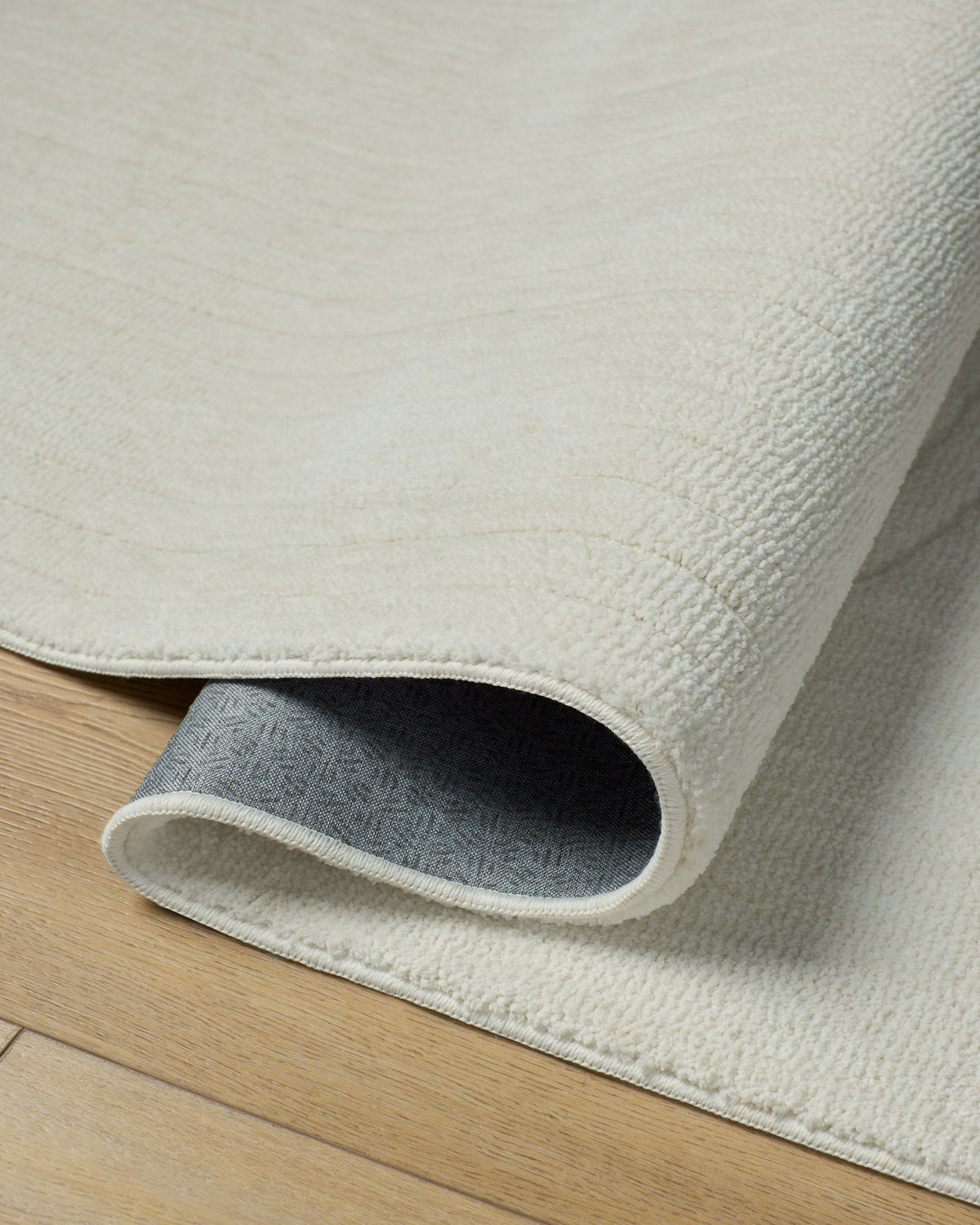 Arlo Soft White Plush Rug