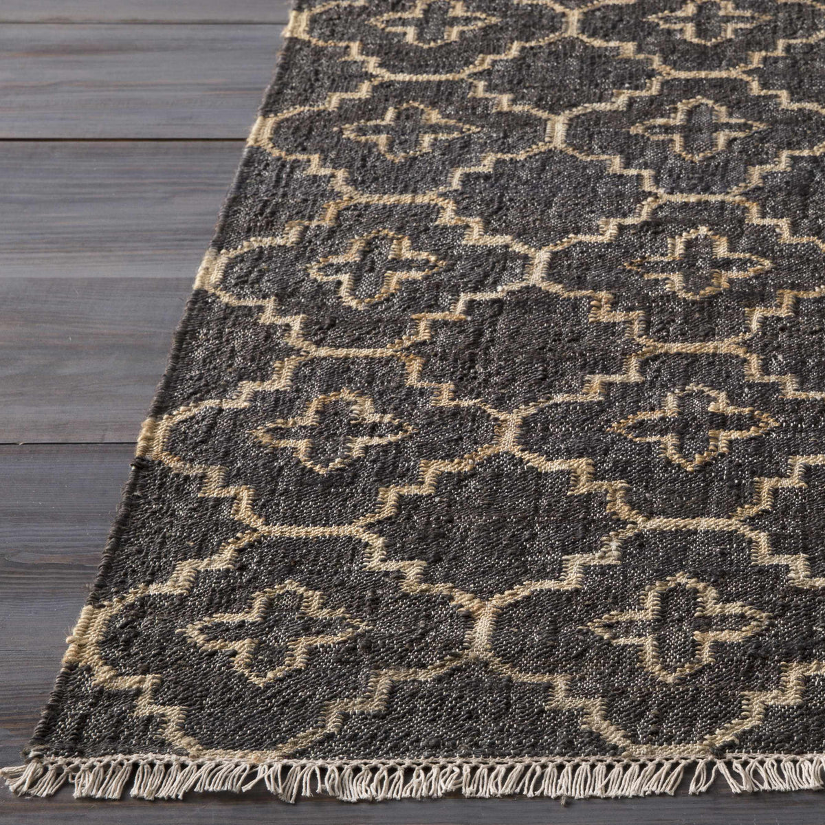 Astoria Black&Tan Trellis Fringed Jute Carpet - Clearance