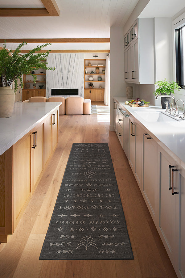 Astrid Soft Black Rug