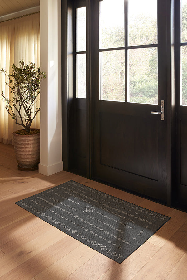 Astrid Soft Black Rug