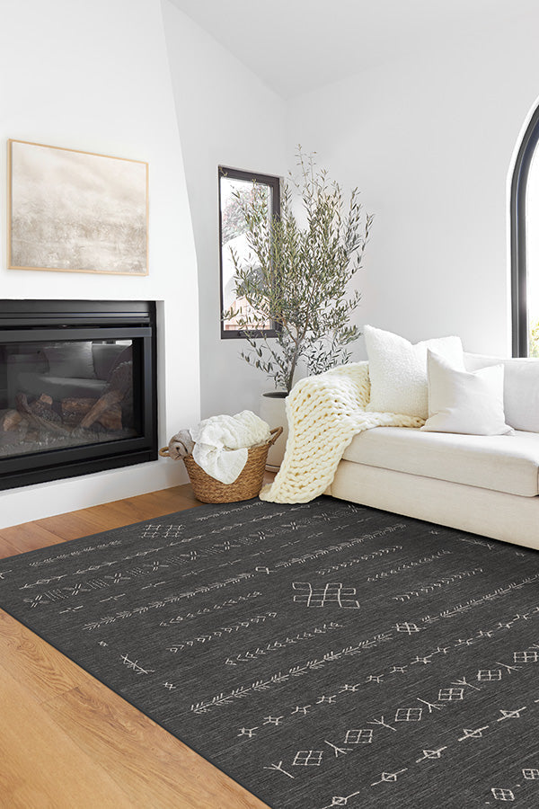 Astrid Soft Black Rug