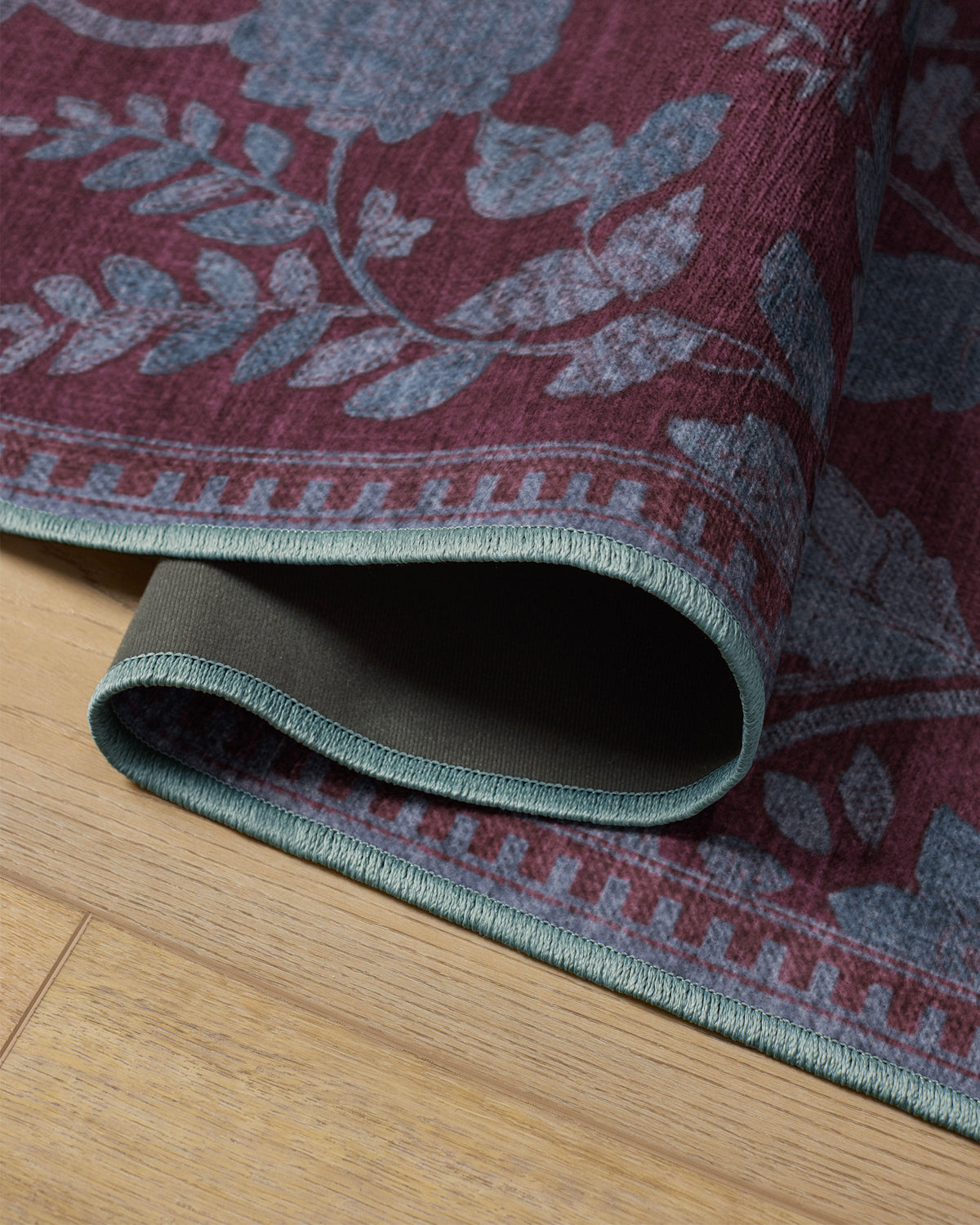 Aylin Burgundy & Blue Flatwoven Rug
