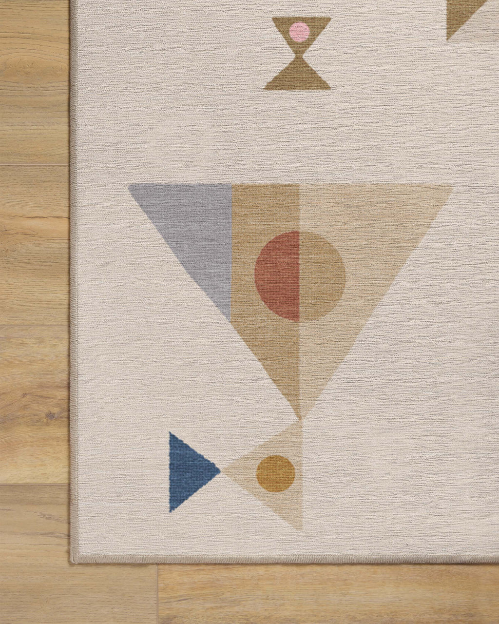 Bowtie Natural Flatwoven Rug by Jonathan Adler